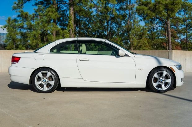 2010 BMW E93 3 Series Convertible - Image 3 of 7