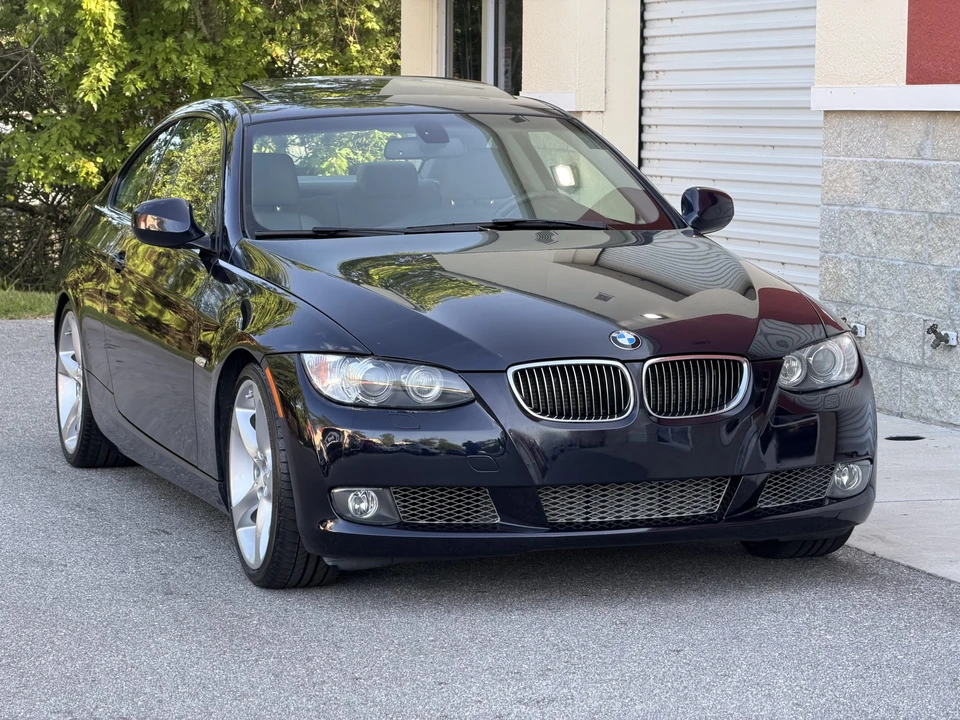 2010 BMW E92 335i Coupe - Image 21 of 31