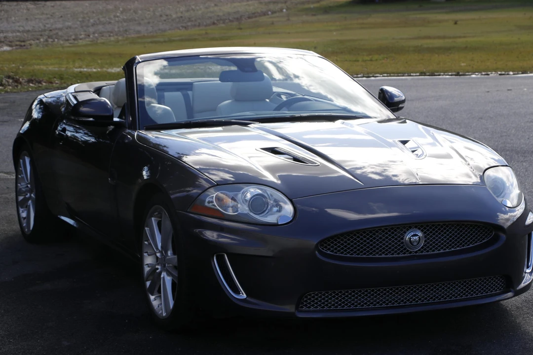 2010 Jaguar X150 XKR - Image 2 of 31