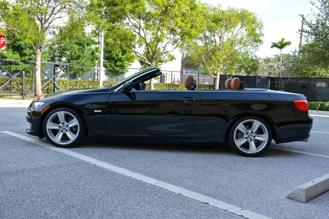 2011 BMW E93 3 Series Convertible - Image 27 of 31