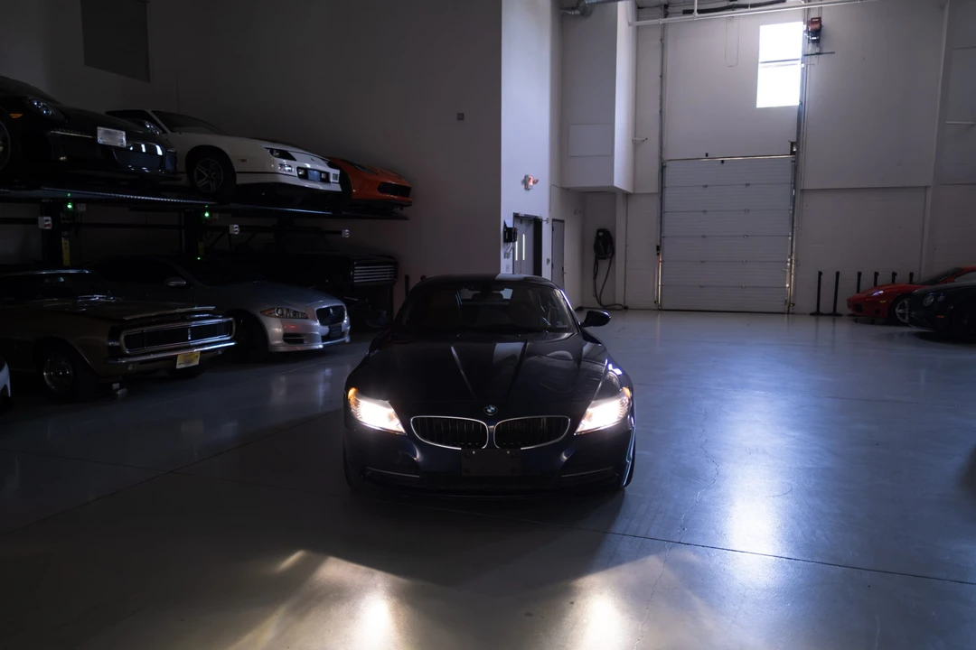 2011 BMW E89 Z4 Roadster - Image 2 of 31