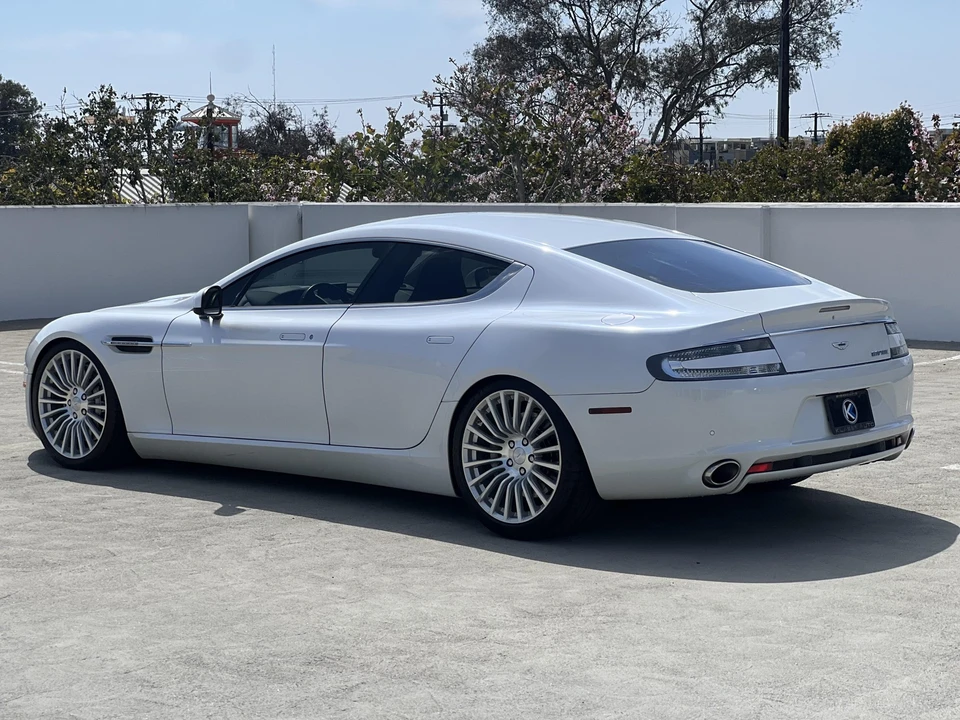 2012 Aston Martin Rapide - Image 7 of 31