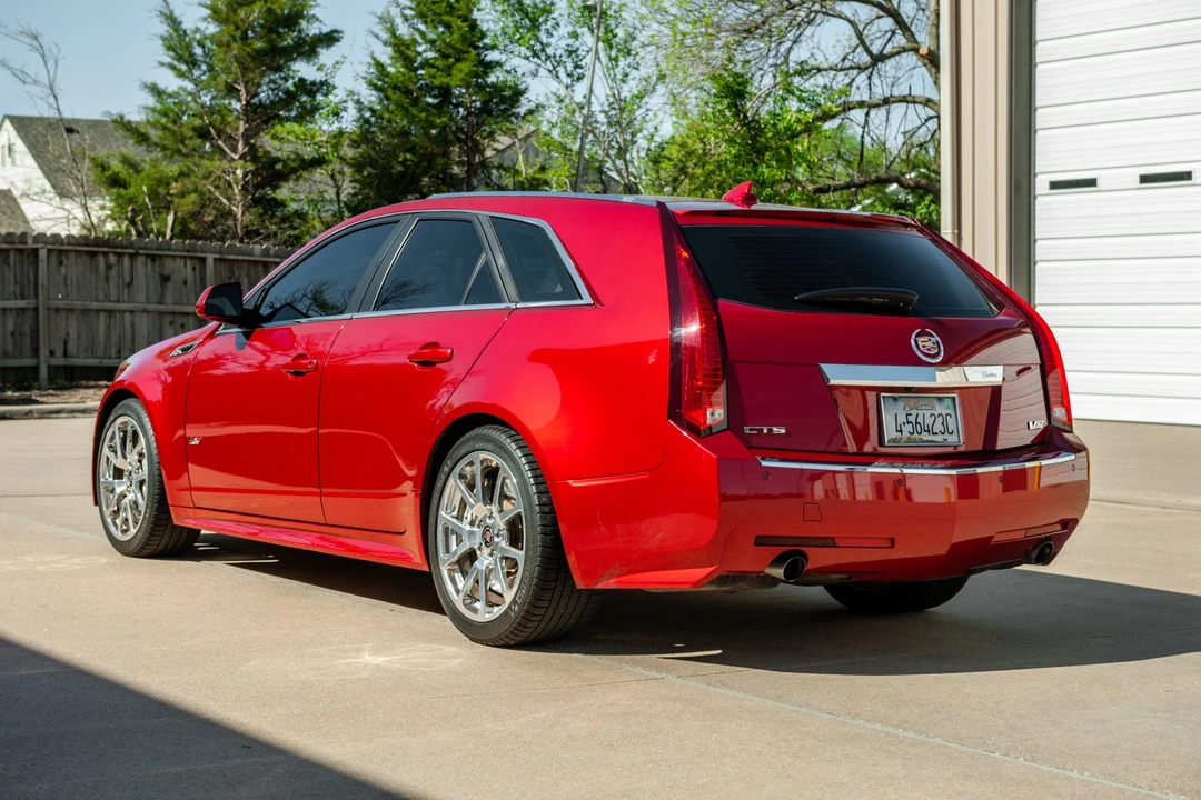 2012 Cadillac CTS-V 2nd Gen - Image 8 of 31