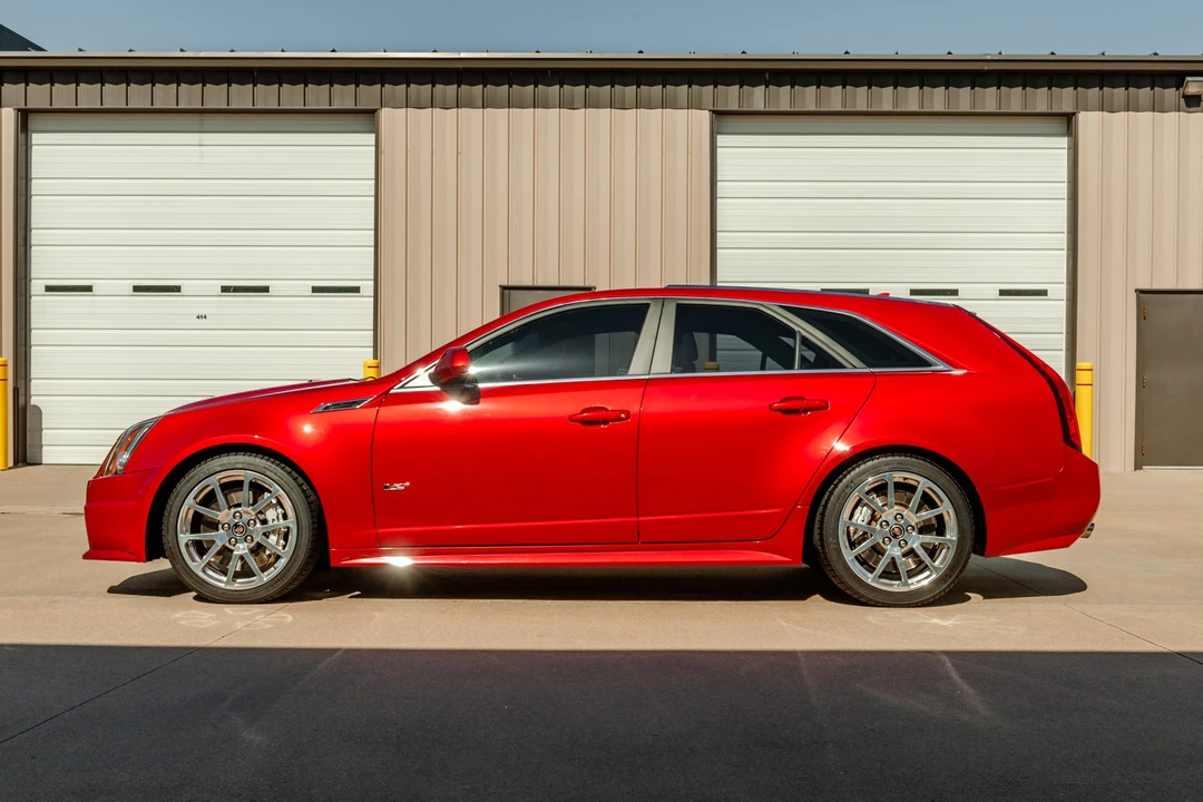2012 Cadillac CTS-V 2nd Gen - Image 5 of 31