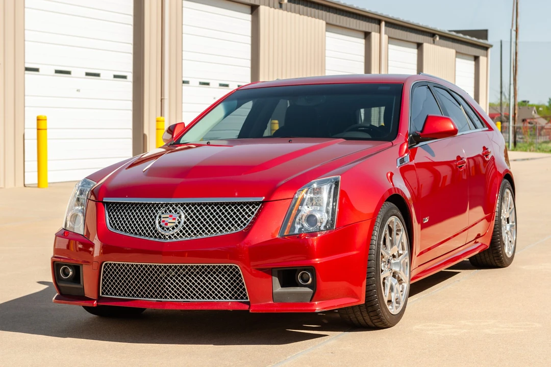 2012 Cadillac CTS-V 2nd Gen - Image 2 of 31