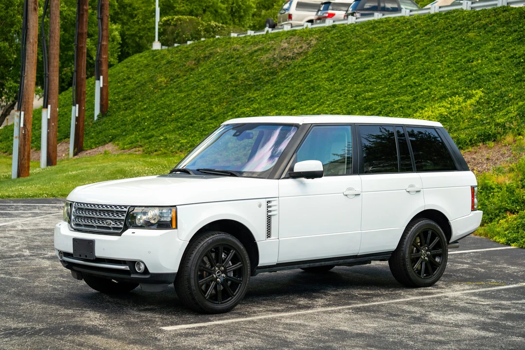 2012 Land Rover Range Rover L322 - Image 7 of 31