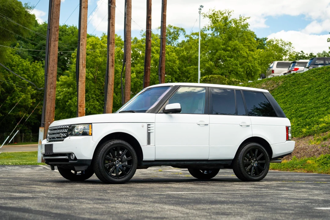 2012 Land Rover Range Rover L322 - Image 4 of 31