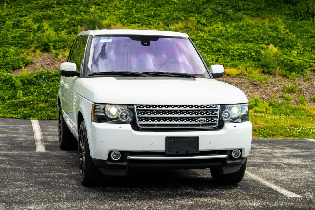 2012 Land Rover Range Rover L322 - Image 24 of 31