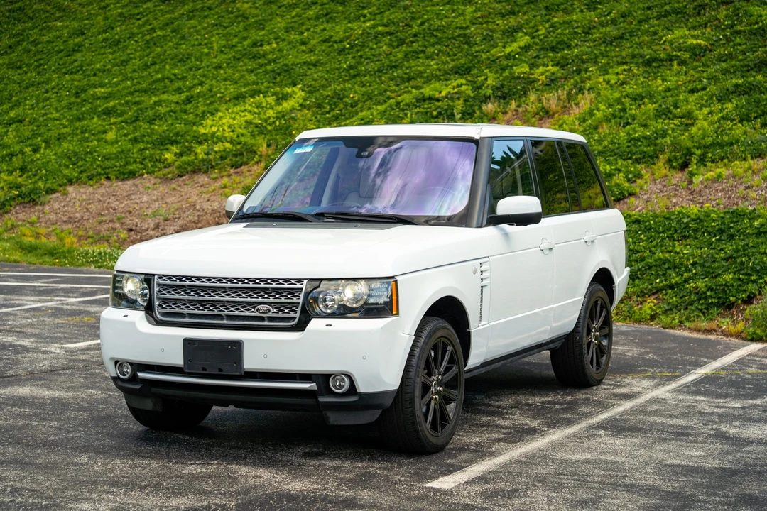 2012 Land Rover Range Rover L322 - Image 10 of 31