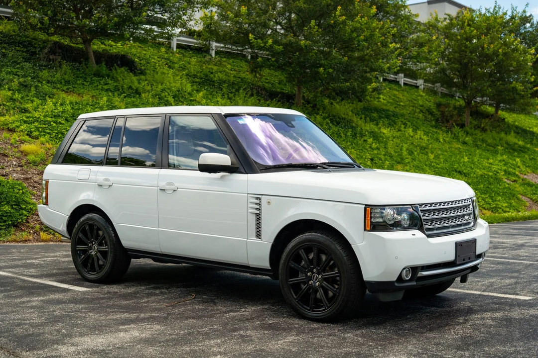2012 Land Rover Range Rover L322 - Image 28 of 31