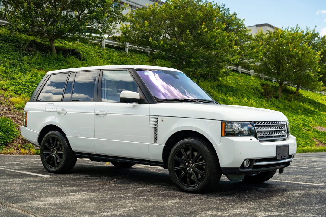 2012 Land Rover Range Rover L322 - Image 29 of 31