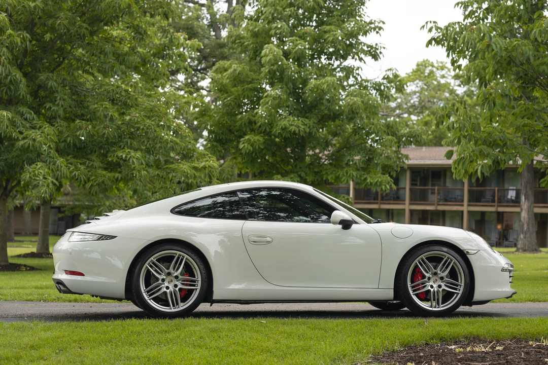 2012 Porsche 991 Carrera S - Image 13 of 31