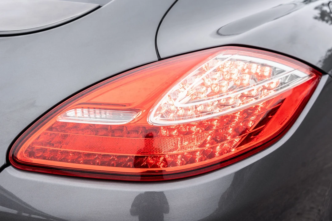 2012 Porsche 970 Panamera Turbo - Image 25 of 31
