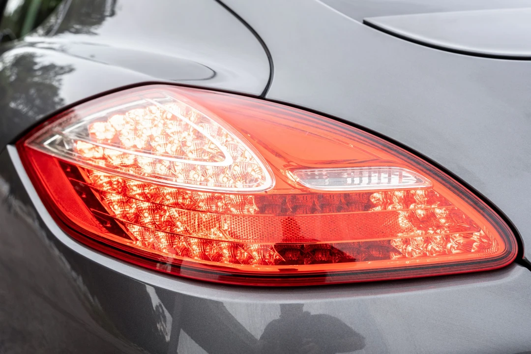 2012 Porsche 970 Panamera Turbo - Image 24 of 31