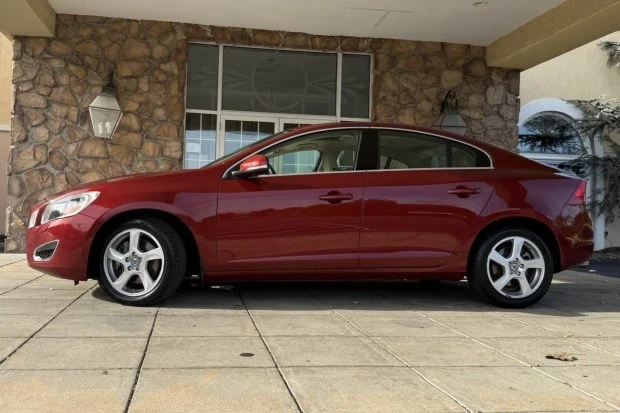 2012 Volvo S60 2nd Gen - Image 3 of 7