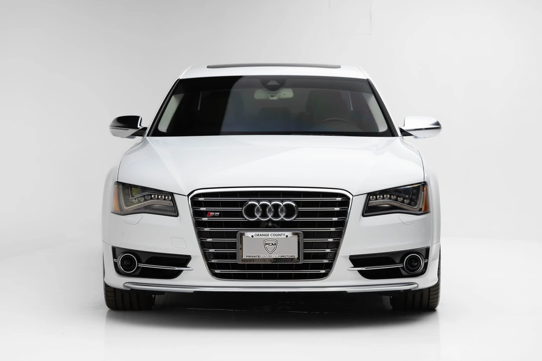 2013 Audi D4 S8 - Image 4 of 31