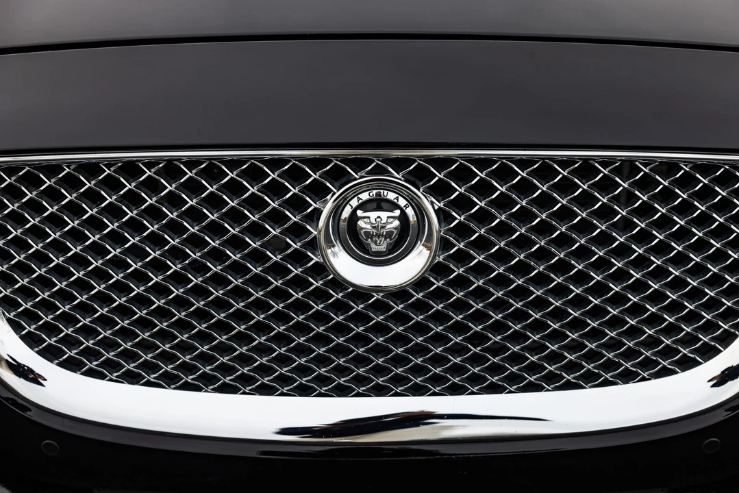2013 Jaguar X351 XJ - Image 27 of 31