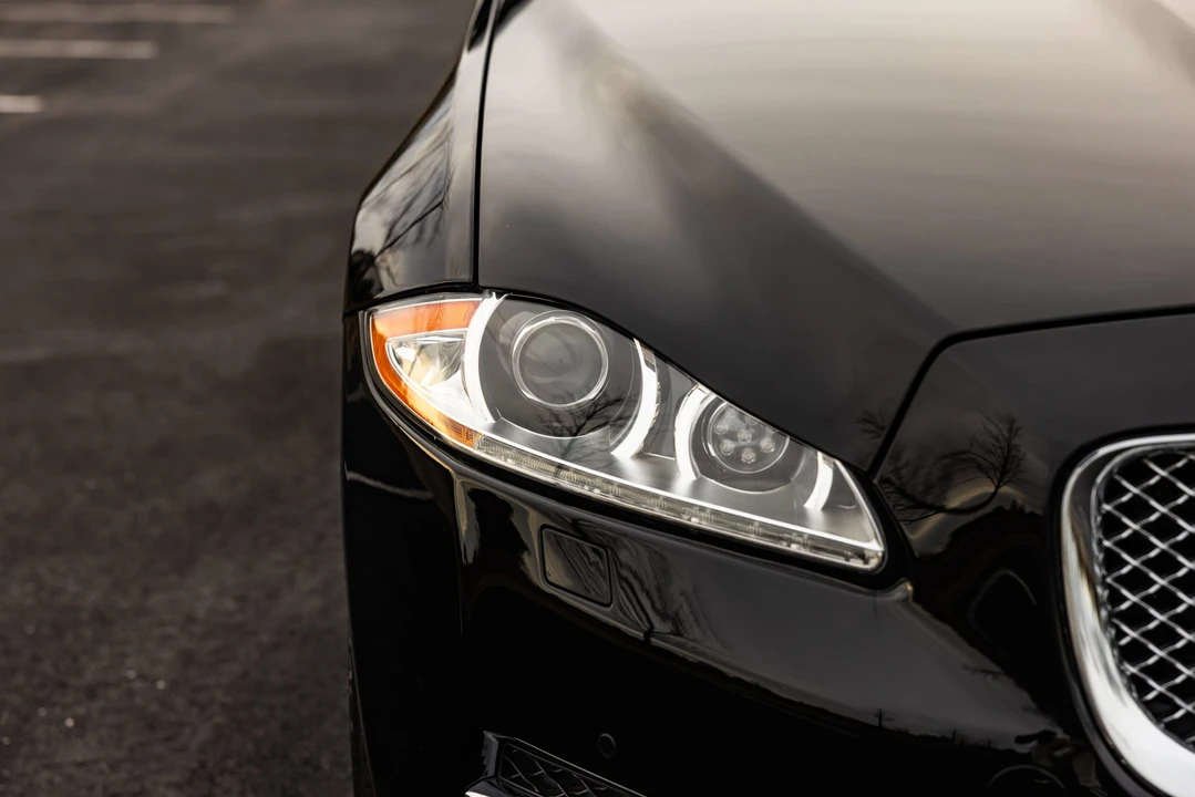 2013 Jaguar X351 XJ - Image 25 of 31