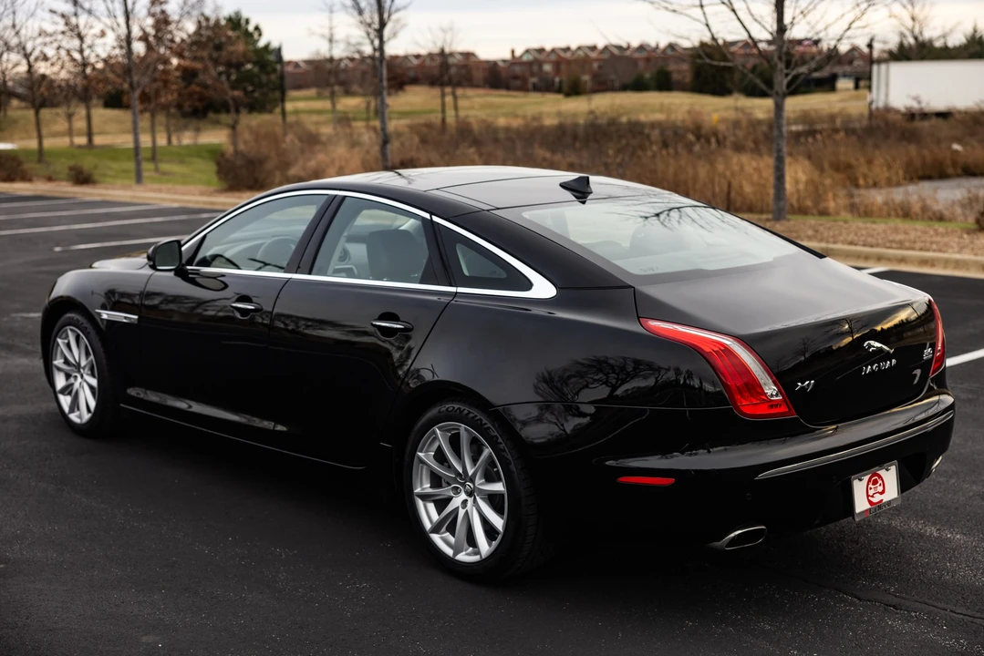2013 Jaguar X351 XJ - Image 12 of 31