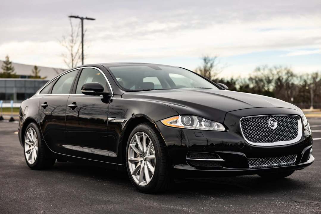 2013 Jaguar X351 XJ - Image 19 of 31
