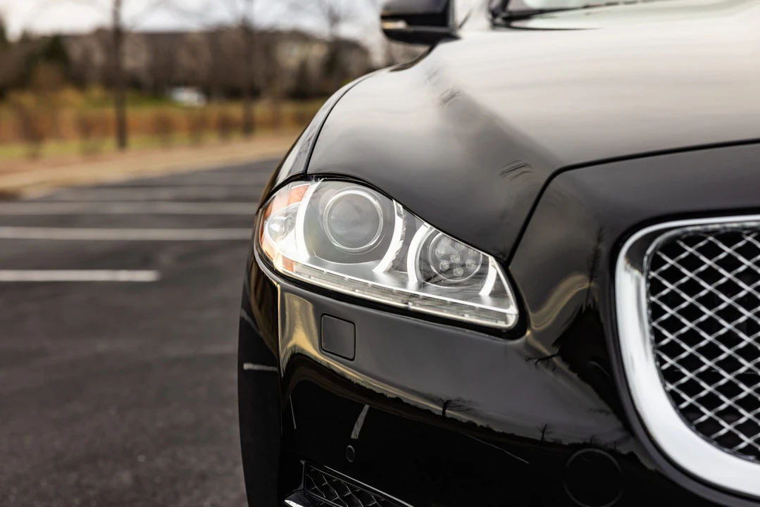 2013 Jaguar X351 XJ - Image 24 of 31