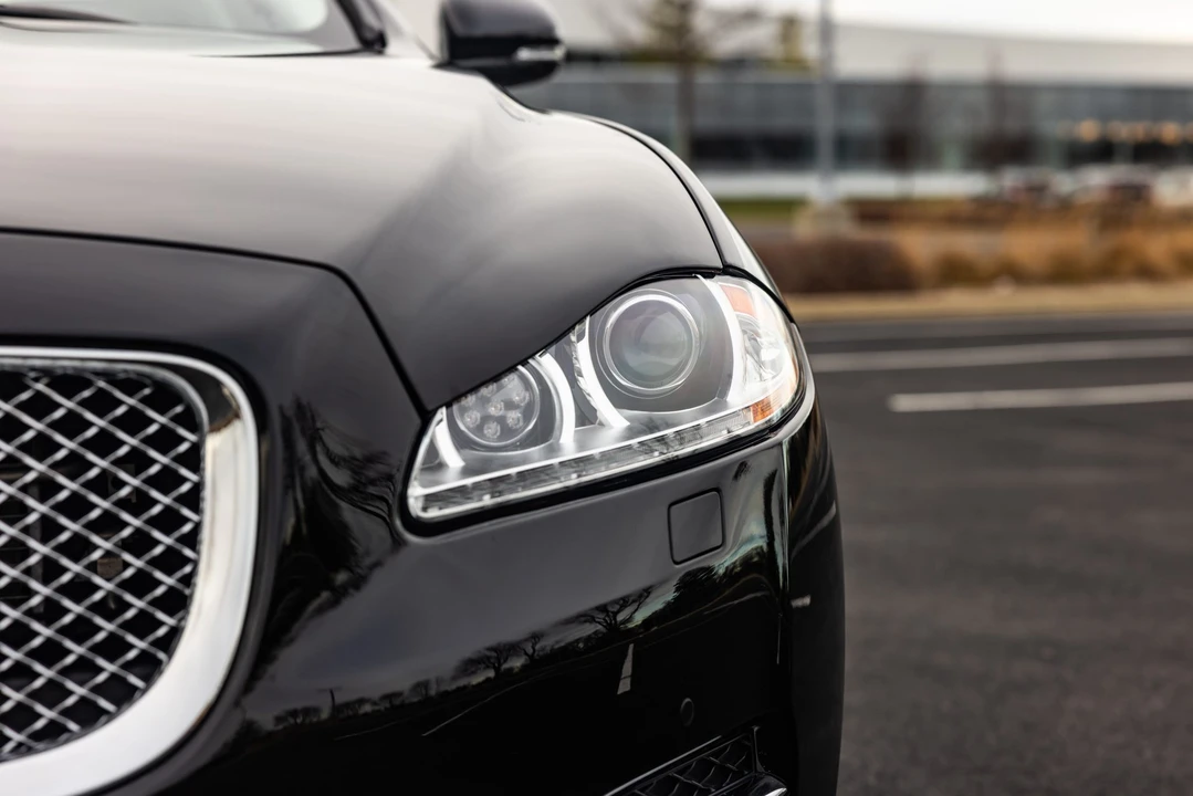 2013 Jaguar X351 XJ - Image 29 of 31