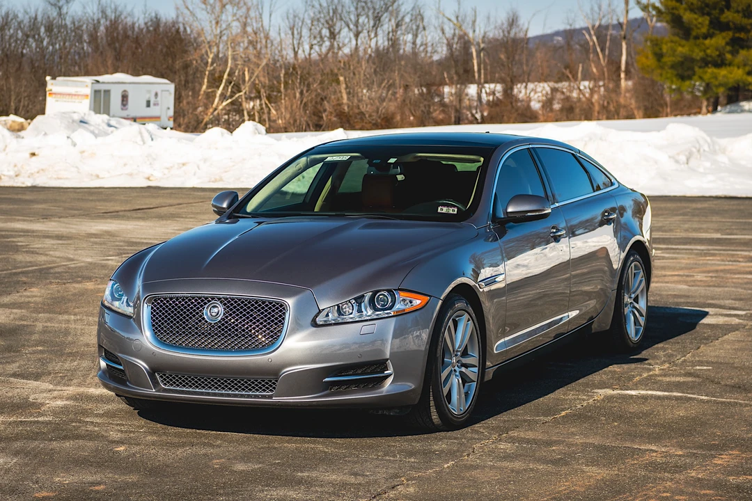 2013 Jaguar X351 XJ - Image 3 of 31