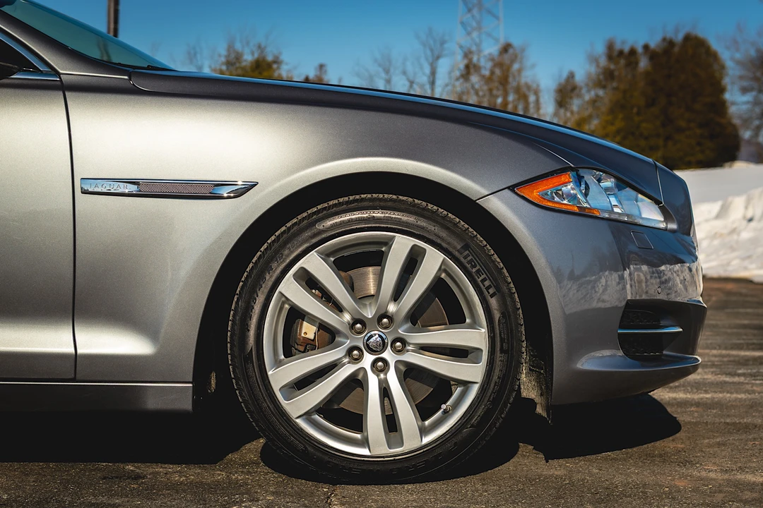 2013 Jaguar X351 XJ - Image 30 of 31