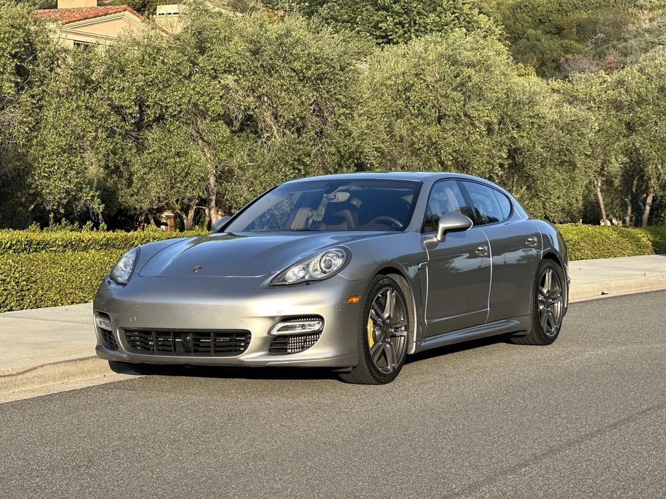 2013 Porsche 970 Panamera Turbo - Image 3 of 31