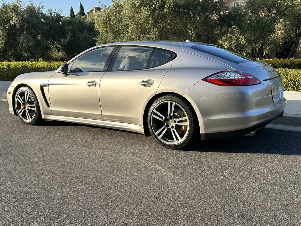 2013 Porsche 970 Panamera Turbo - Image 22 of 31