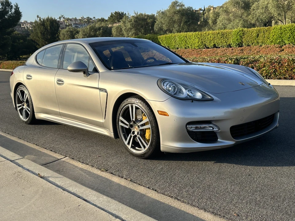 2013 Porsche 970 Panamera Turbo - Image 12 of 31