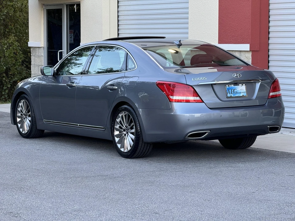 2014 Hyundai Equus - Image 19 of 31