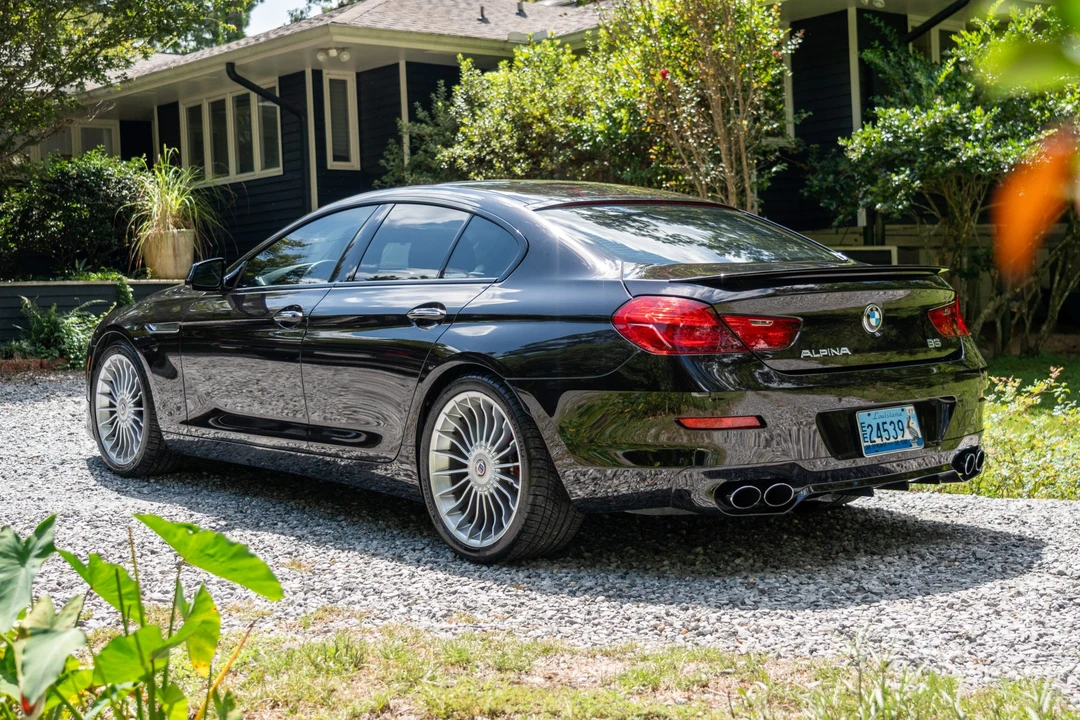2015 BMW Alpina B6 - Image 12 of 31