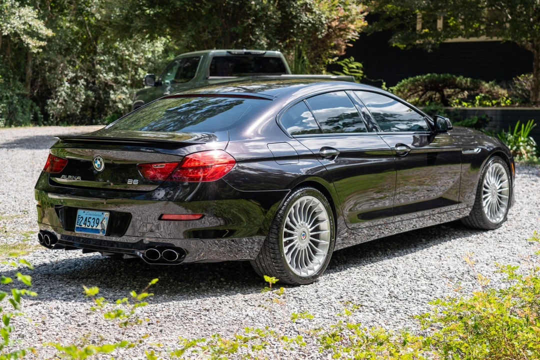 2015 BMW Alpina B6 - Image 9 of 31