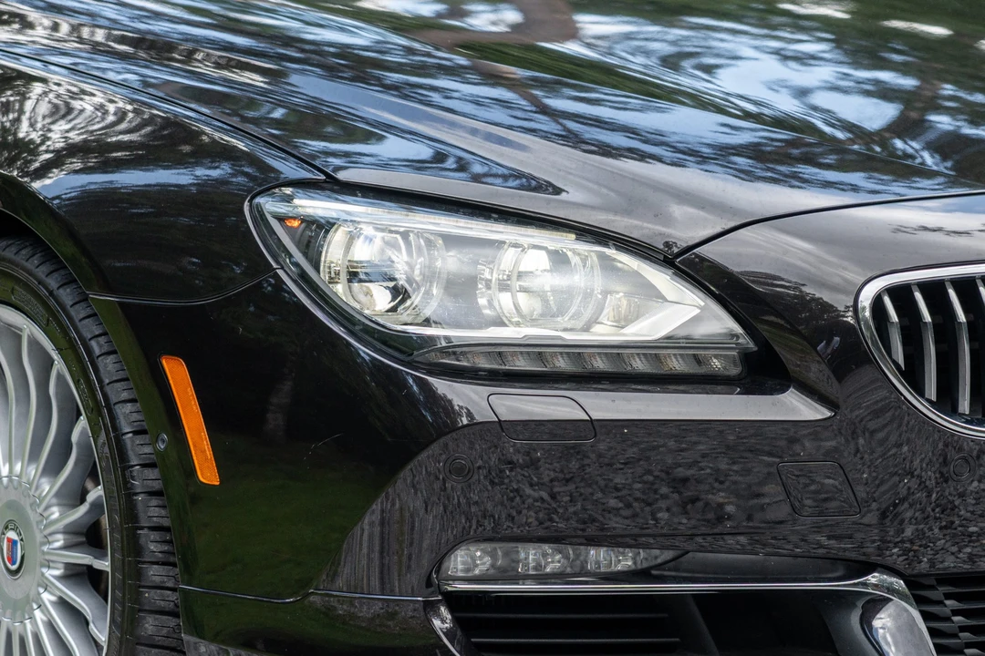 2015 BMW Alpina B6 - Image 16 of 31