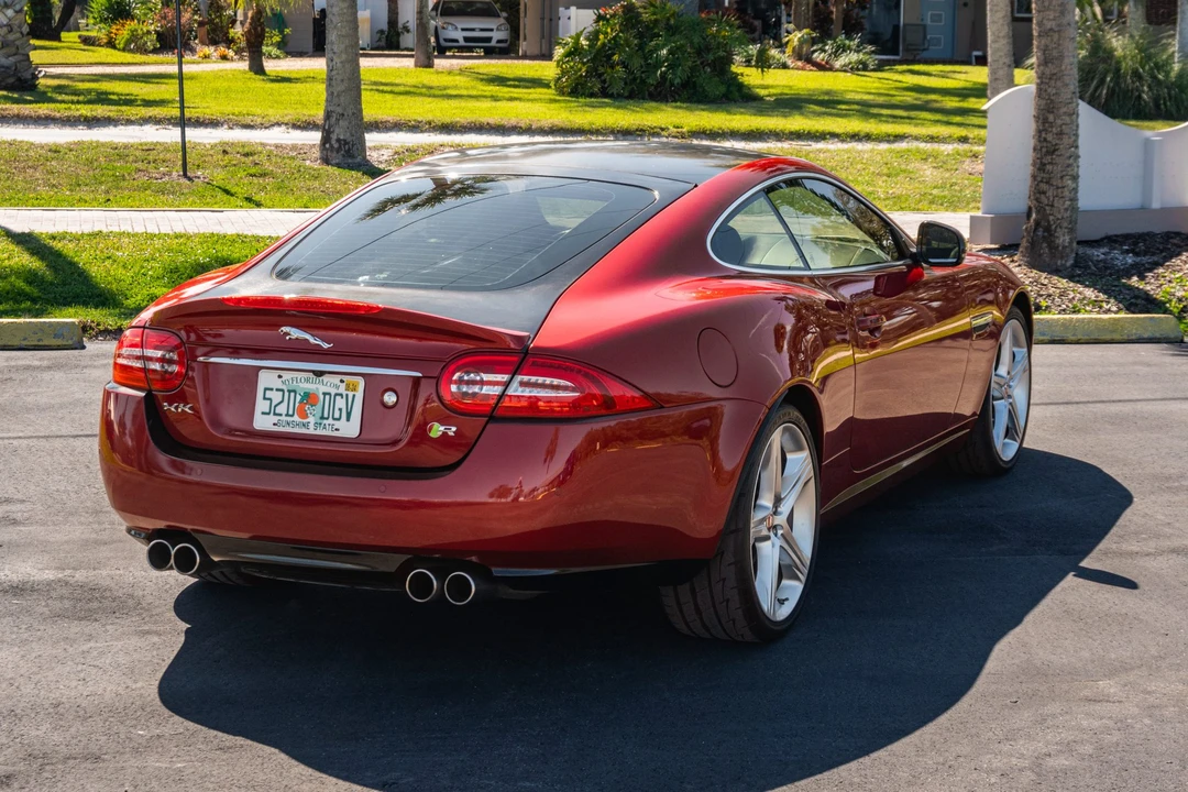 2015 Jaguar X150 XKR - Image 5 of 31