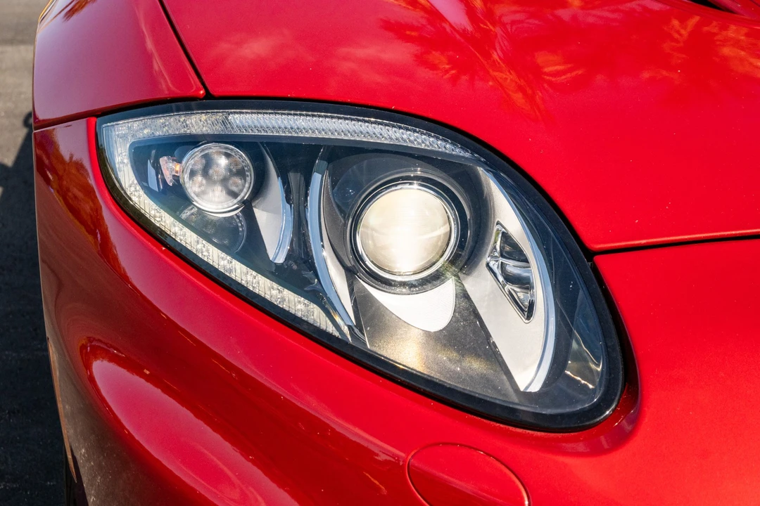 2015 Jaguar X150 XKR - Image 11 of 31