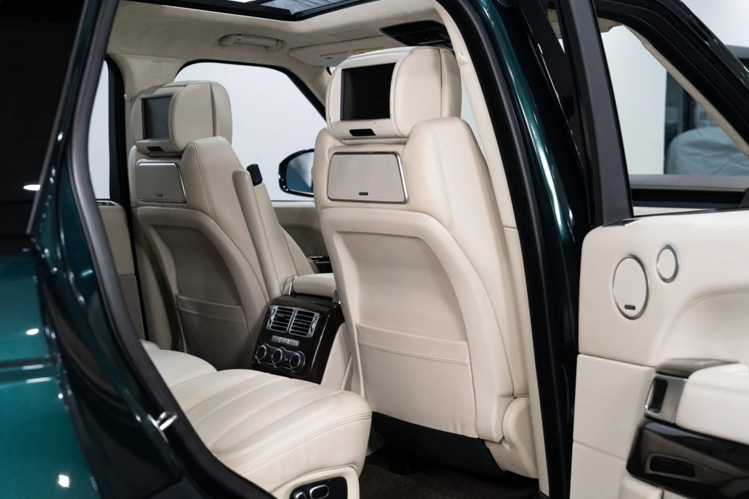 2015 Land Rover Range Rover L405 - Image 5 of 8