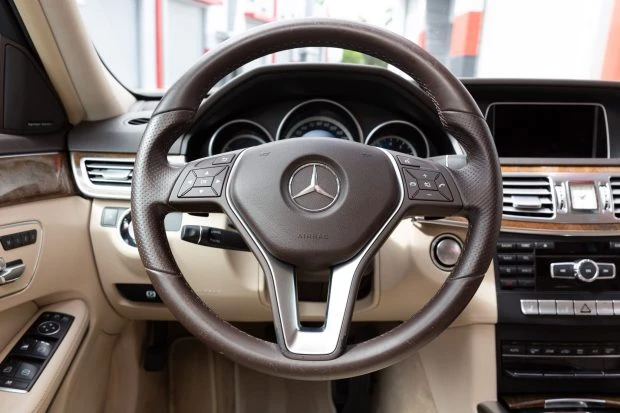 2015 Mercedes-Benz W212 E-Class - Image 5 of 7