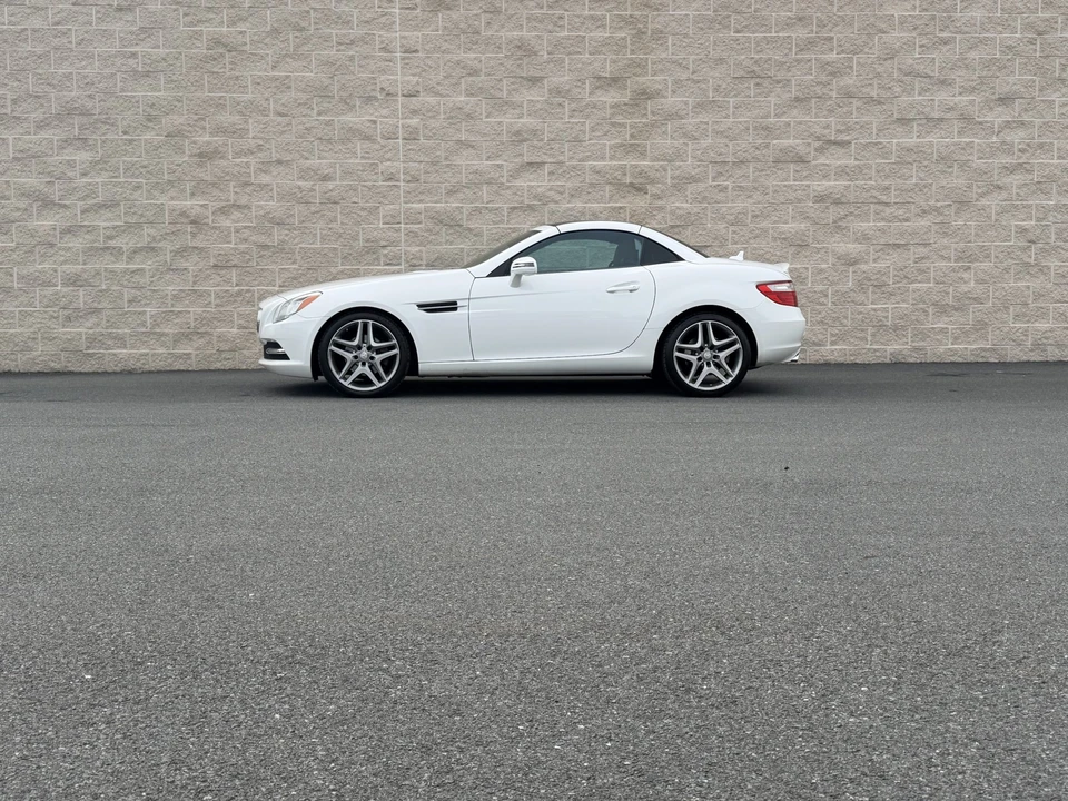 2015 Mercedes-Benz R172 SLC-Class - Image 13 of 31