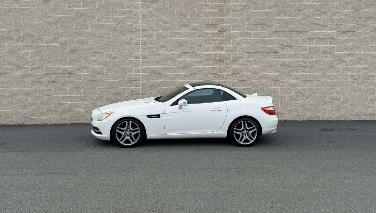 2015 Mercedes-Benz R172 SLC-Class - Image 14 of 31