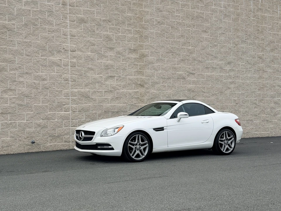 2015 Mercedes-Benz R172 SLC-Class - Image 11 of 31