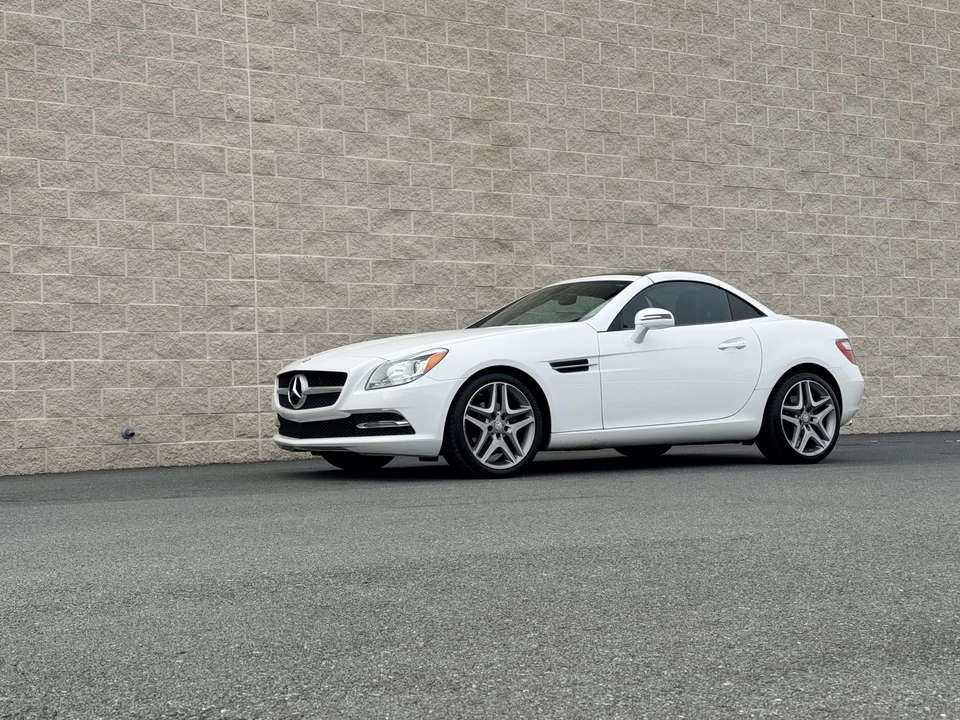 2015 Mercedes-Benz R172 SLC-Class - Image 12 of 31