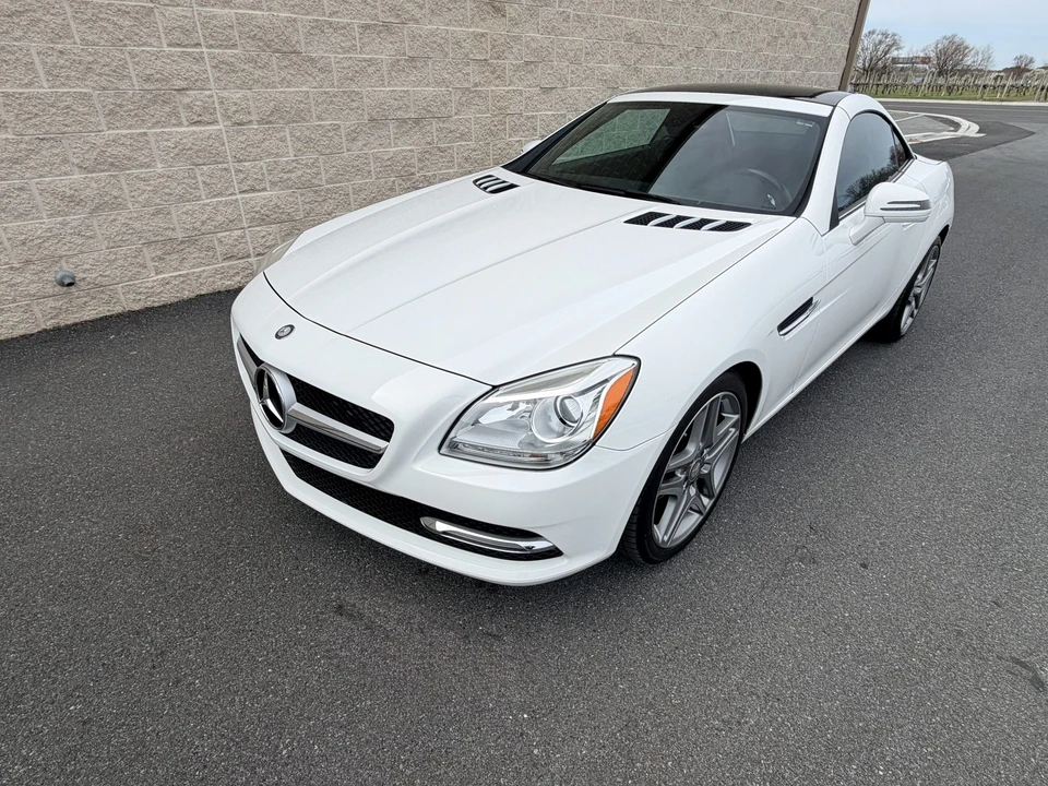 2015 Mercedes-Benz R172 SLC-Class - Image 3 of 31
