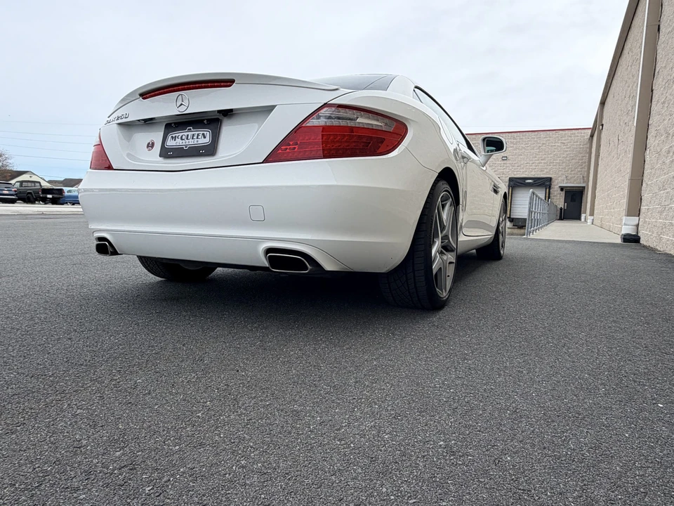 2015 Mercedes-Benz R172 SLC-Class - Image 19 of 31