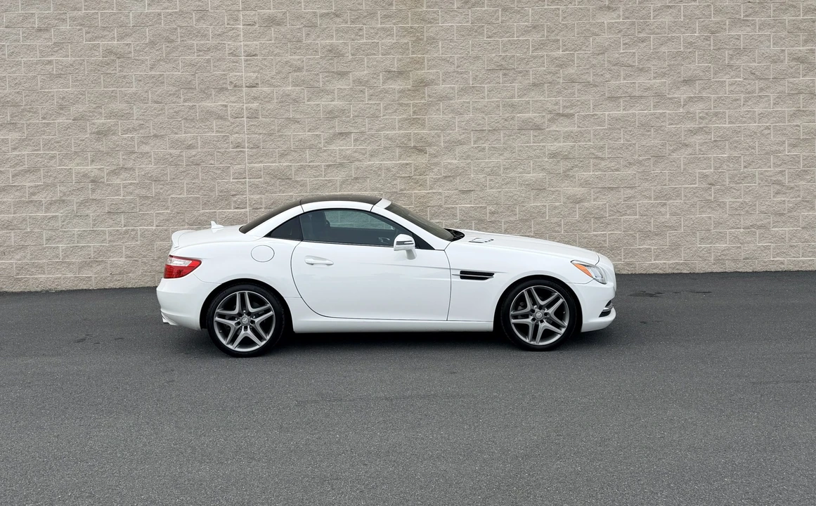 2015 Mercedes-Benz R172 SLC-Class - Image 24 of 31