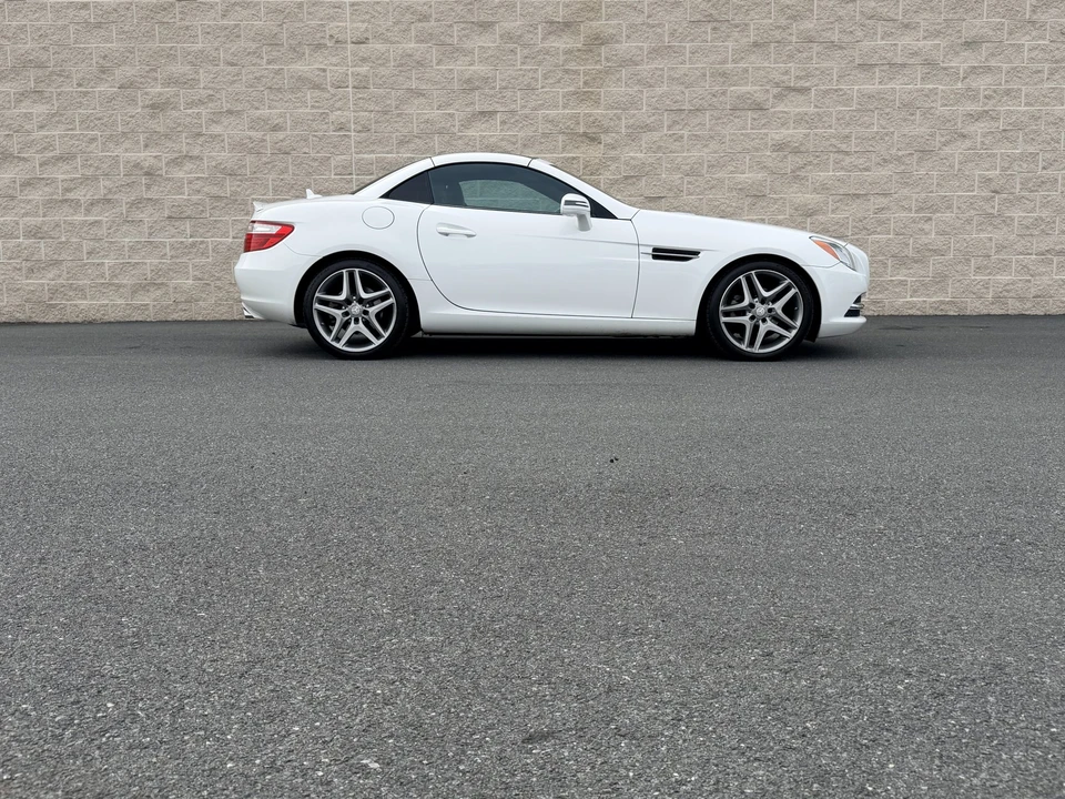 2015 Mercedes-Benz R172 SLC-Class - Image 25 of 31
