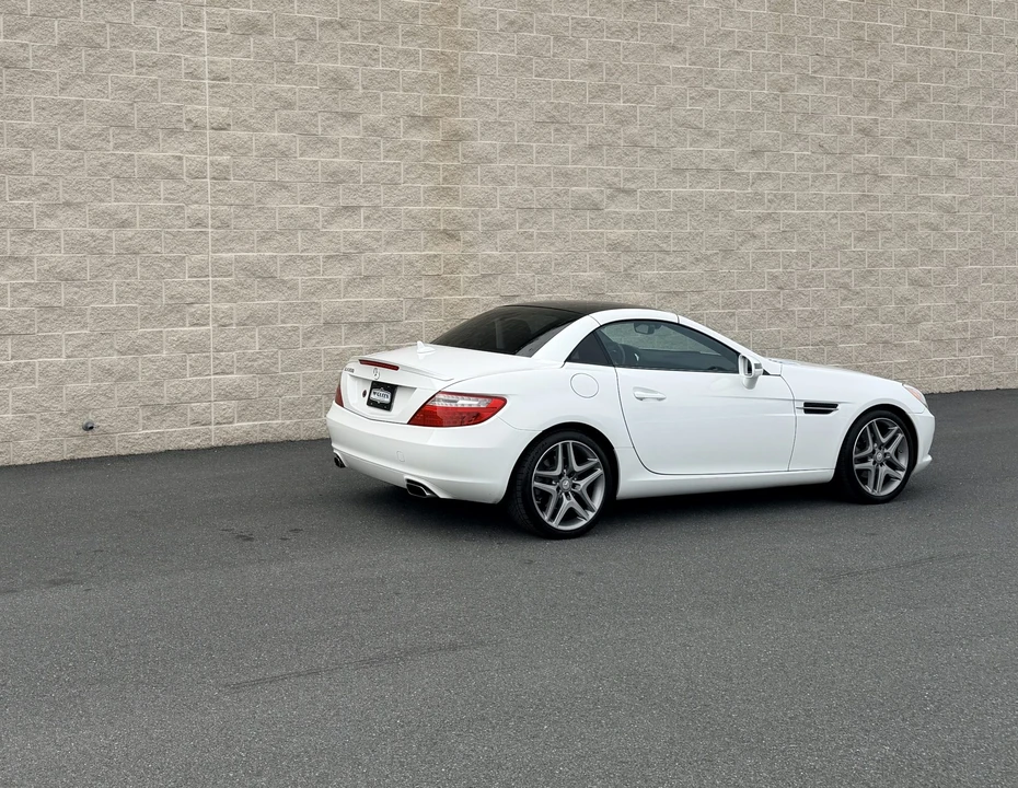 2015 Mercedes-Benz R172 SLC-Class - Image 22 of 31