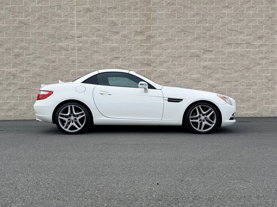 2015 Mercedes-Benz R172 SLC-Class - Image 30 of 31