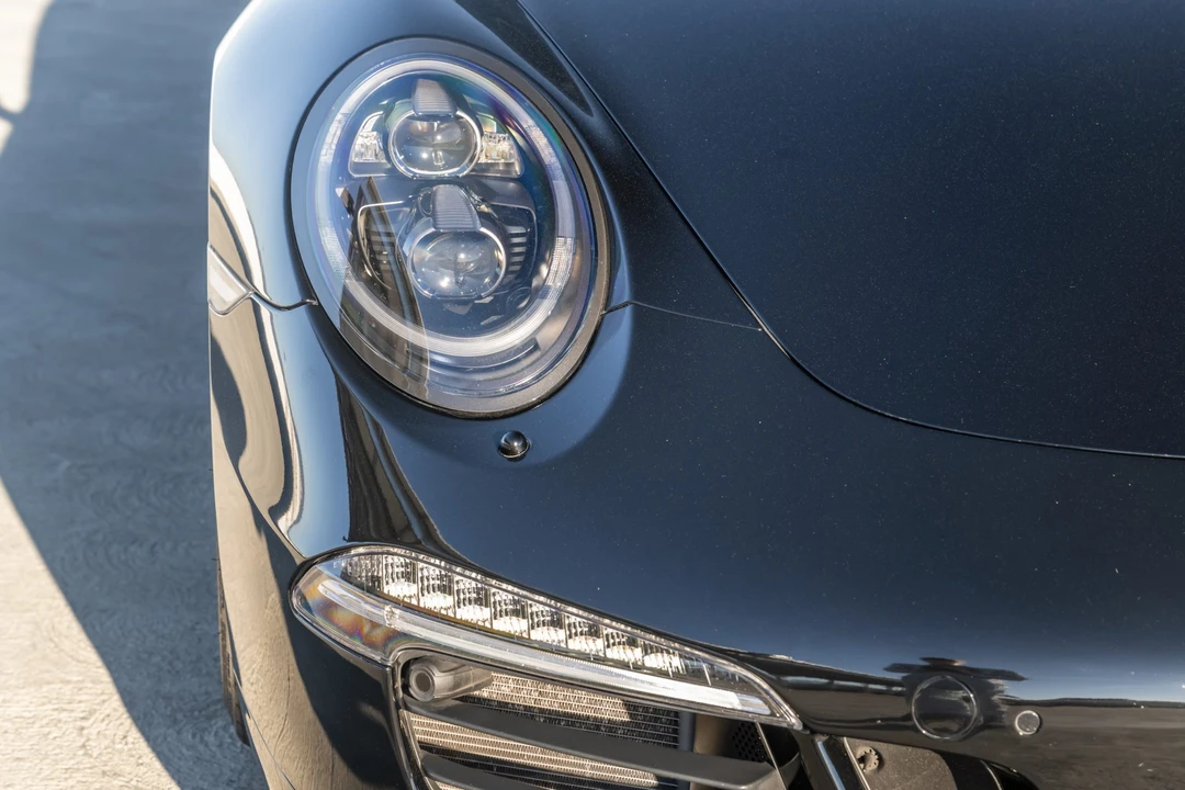 2015 Porsche 991 Carrera GTS - Image 14 of 31